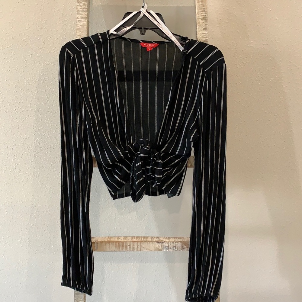 Guess Size Small Crop Top